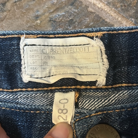 Current Elliott size 28 - Picture 2 of 9